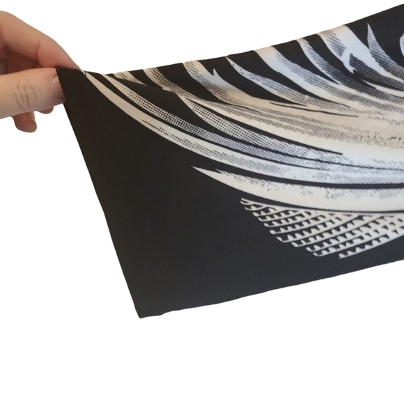 TRÏBE Angel Wing Rhinestone Detail Navy Tunic Size Large NWT - Picture 4 of 10